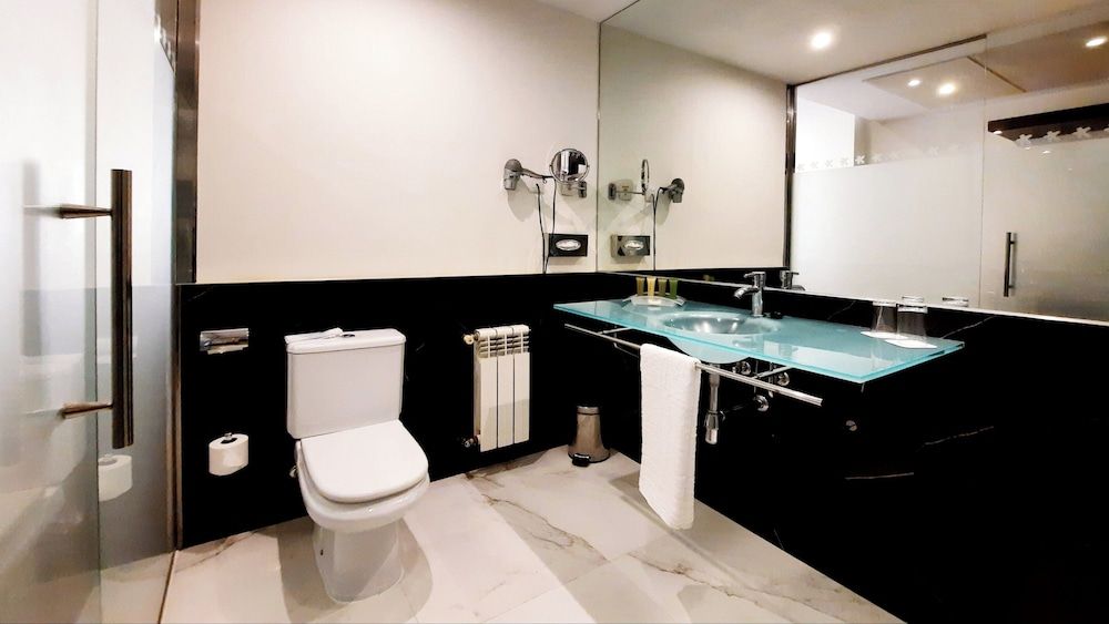 voco Madrid - Las Tablas by IHG Standard Room 8