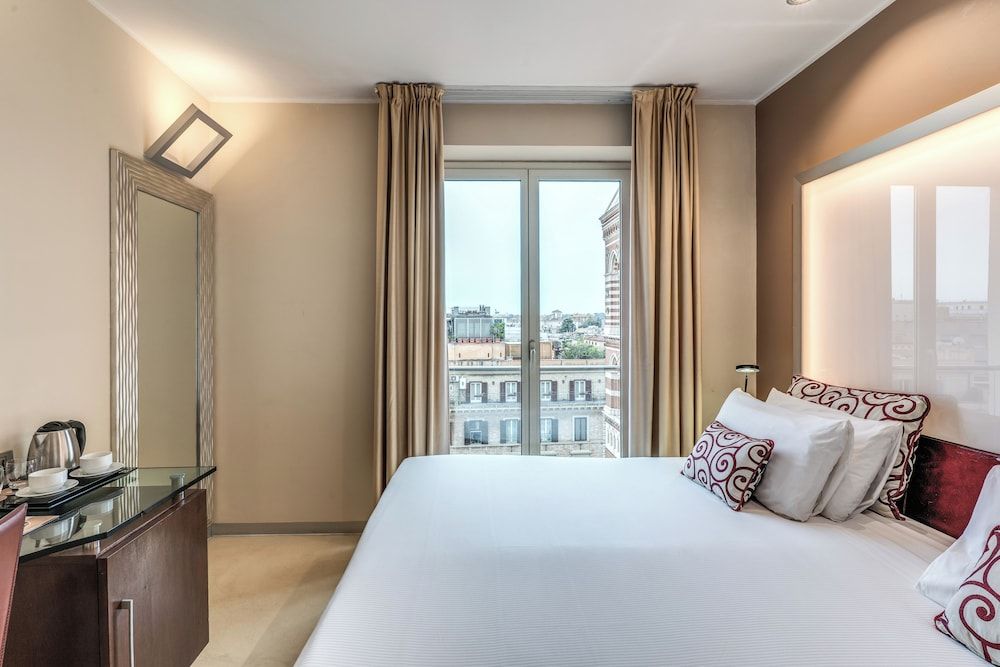 La Griffe Hotel Standard Double or Twin Room 3