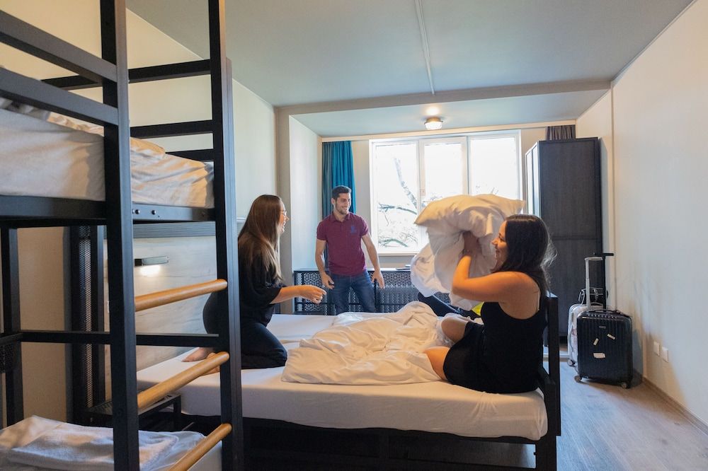 a&o München Hackerbrücke Quadruple Room 15