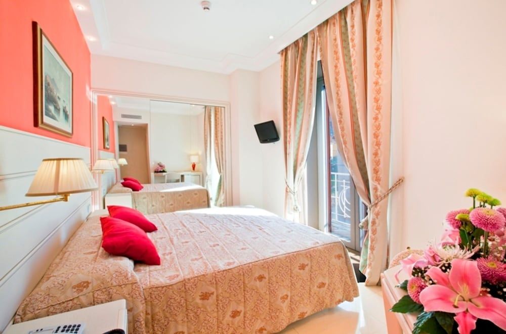 undefined Hotel Corallo Sorrento 3