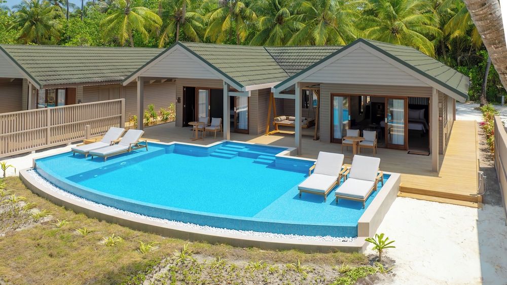Meeru Maldives Resort Island