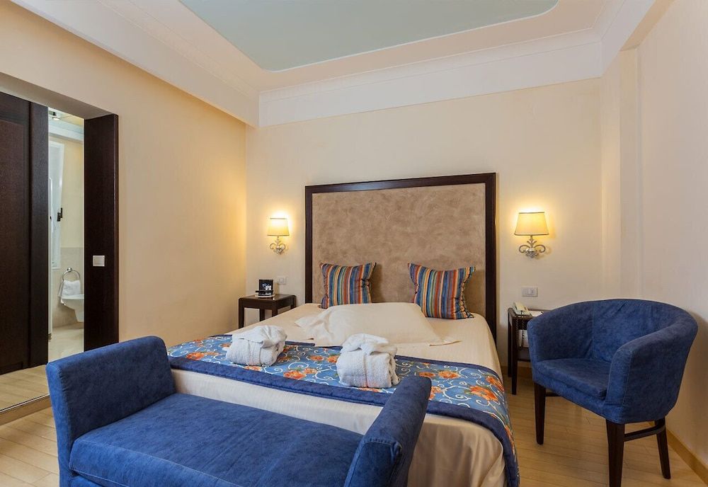 Comfort Double or Twin Room