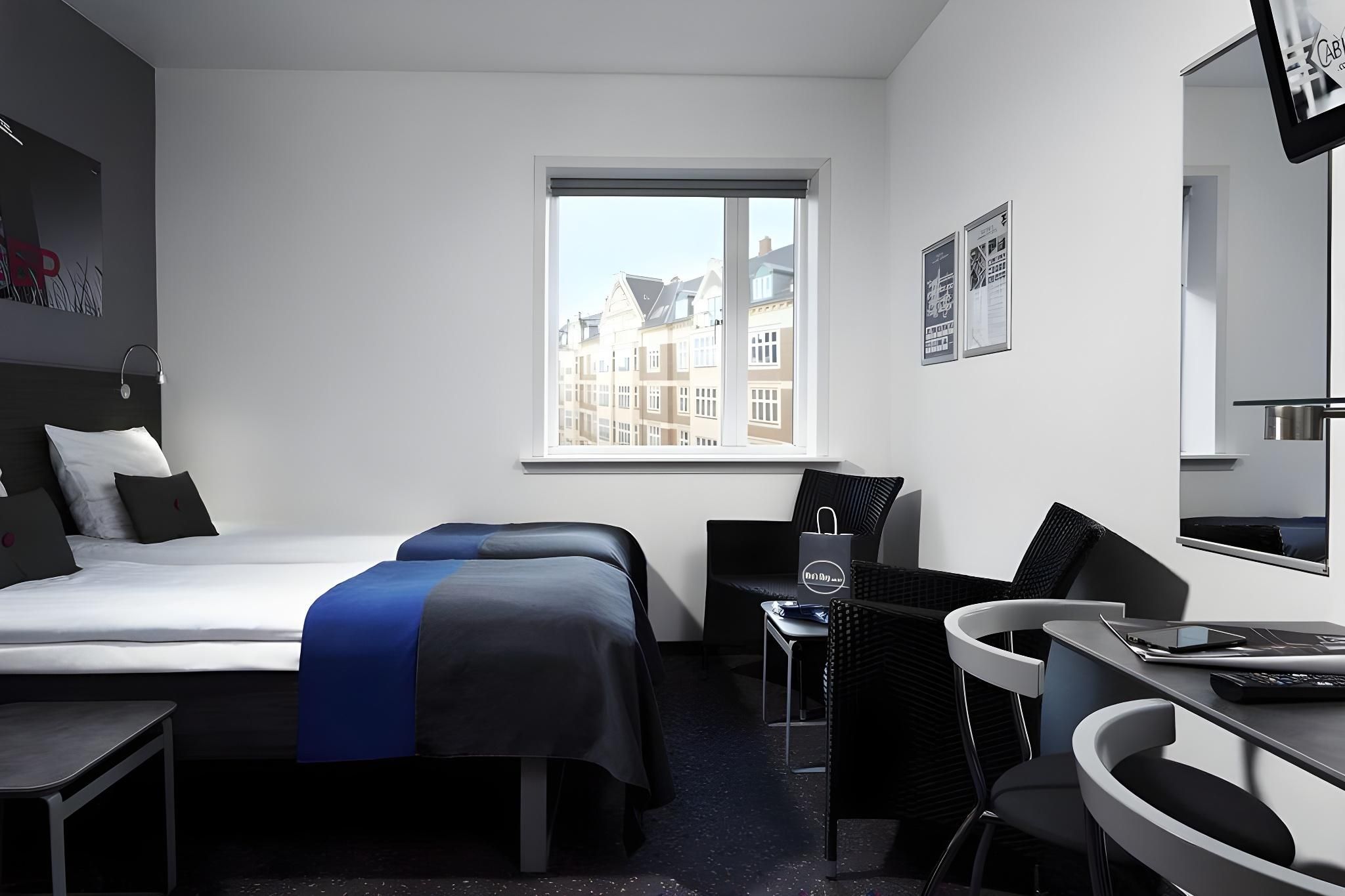 undefined CABINN City Hotel 8