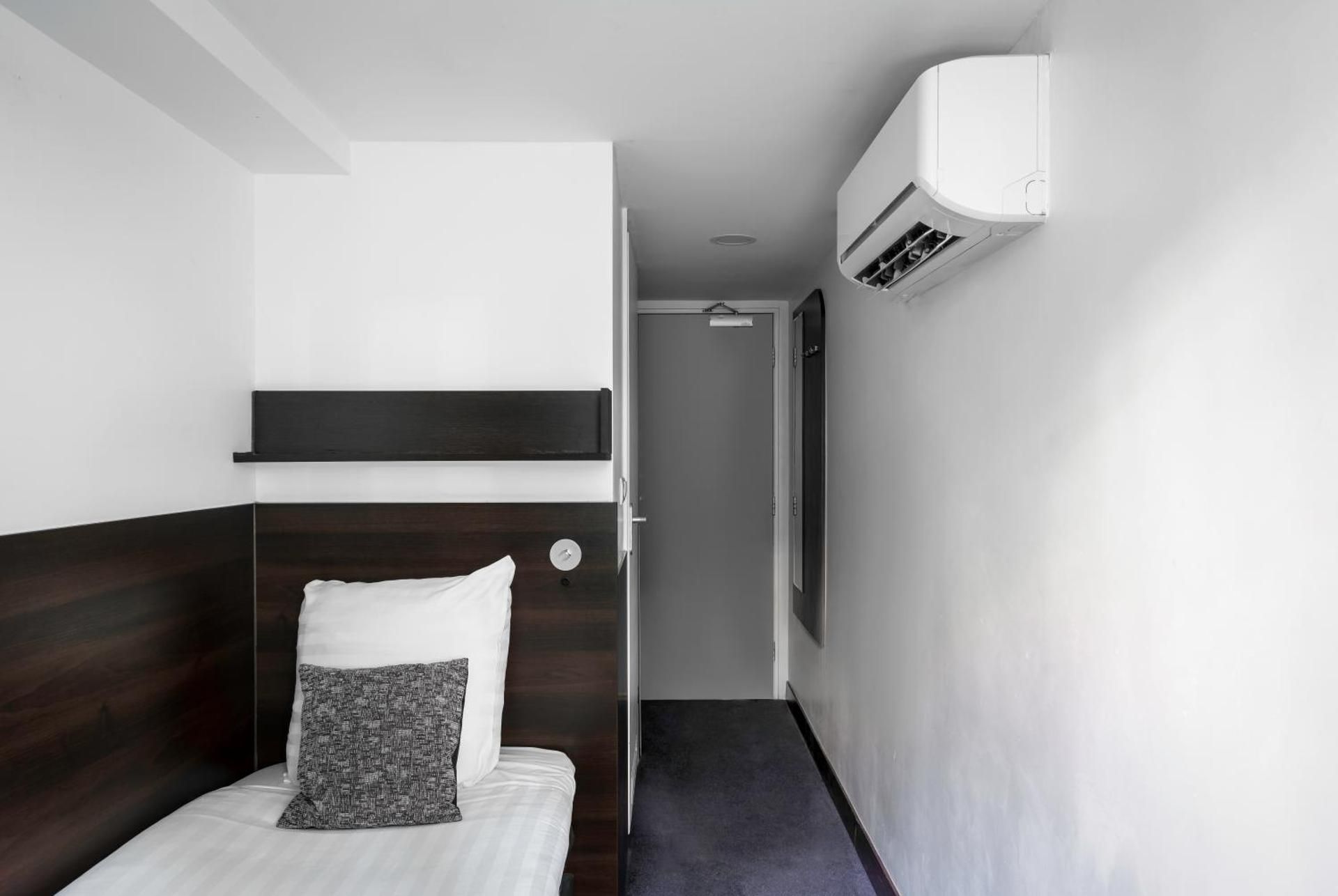 Souterrain Small Single Room