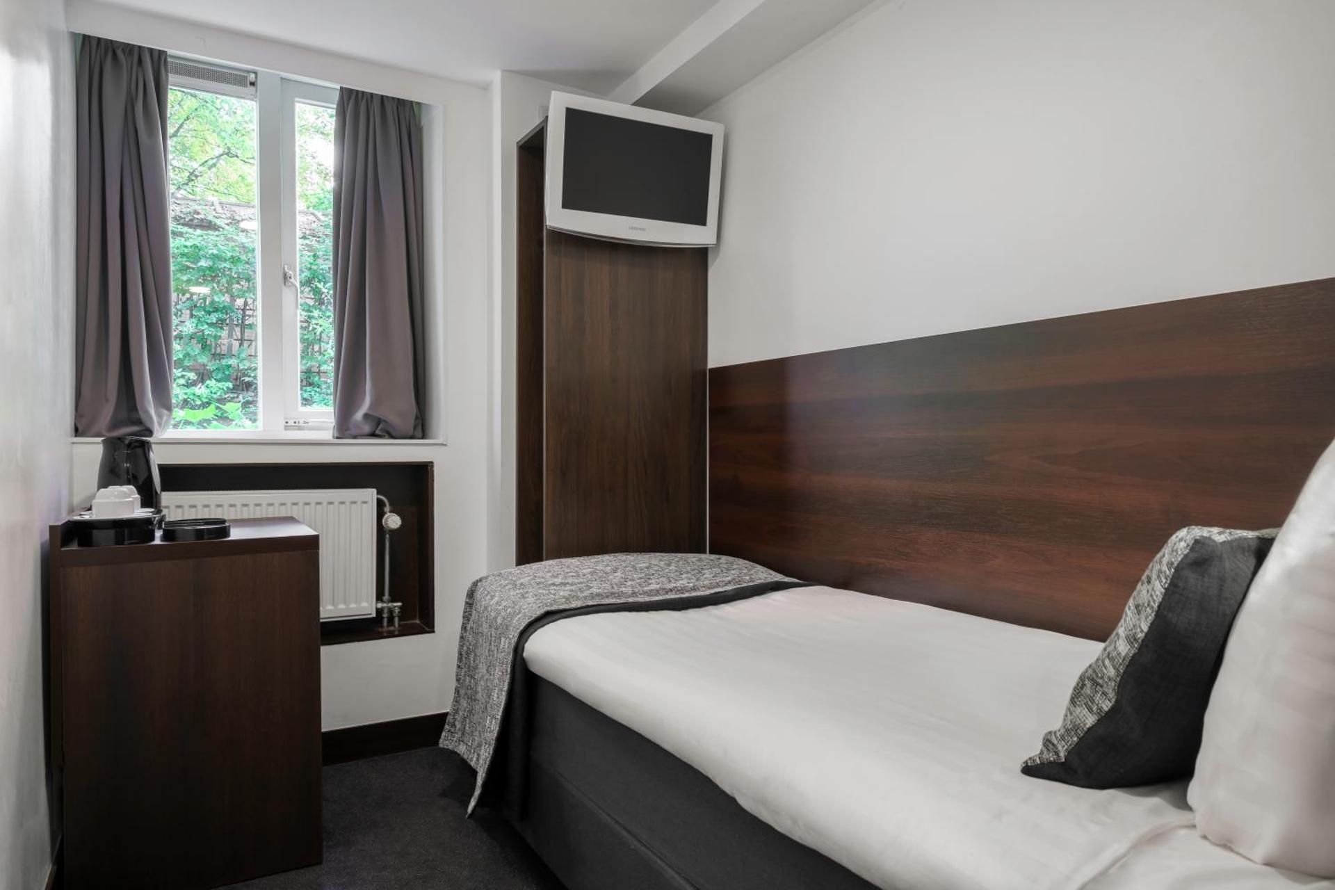 Souterrain Small Single Room