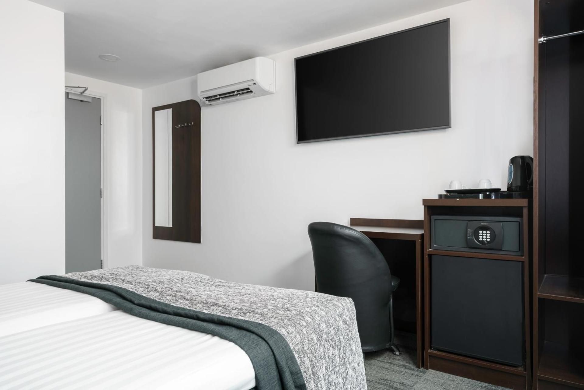 Souterrain Double Room without Window