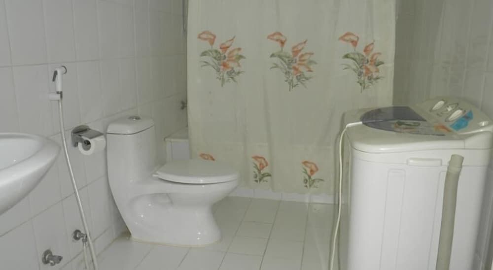 undefined Hawally Continental Hotel 5