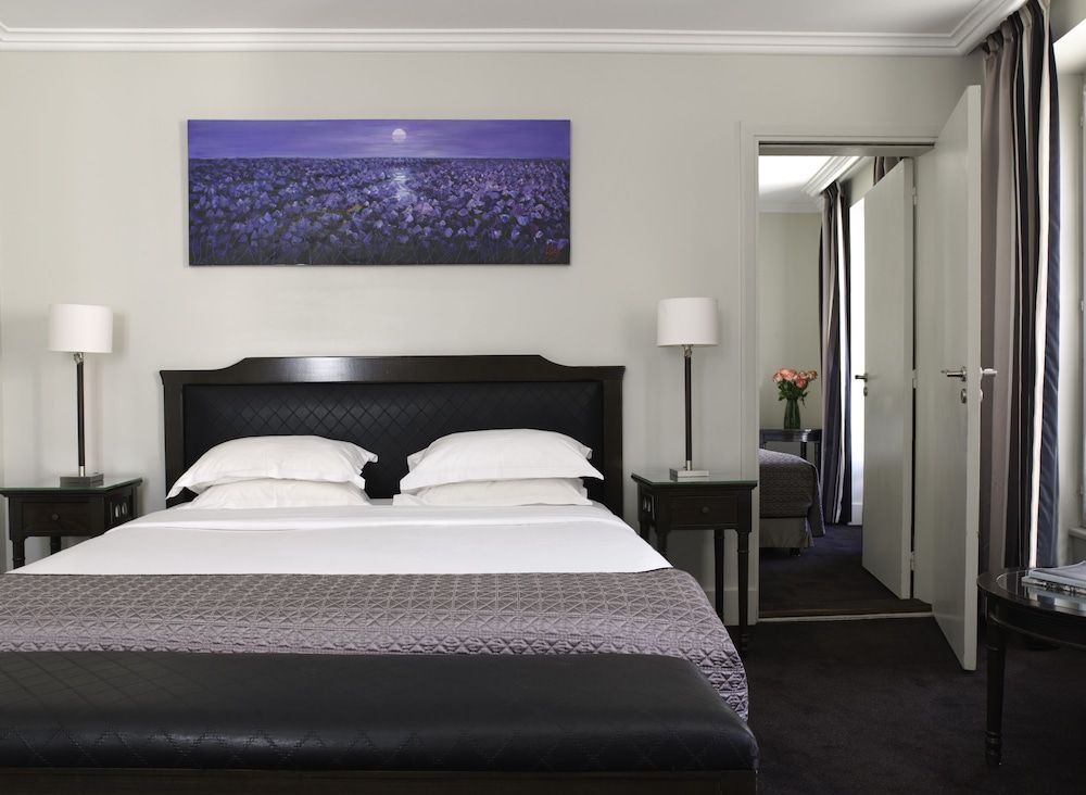 undefined Hotel Royal Saint Honoré Paris Louvre