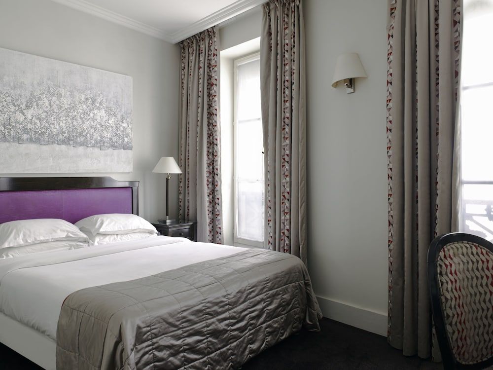 undefined Hotel Royal Saint Honoré Paris Louvre 9