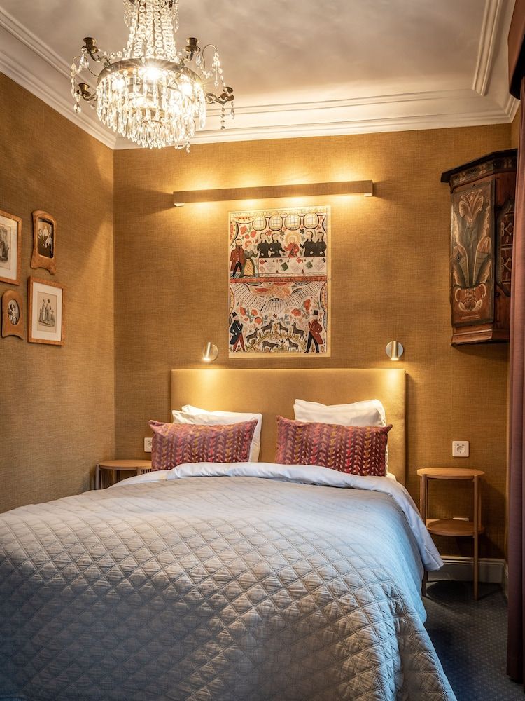 Lady Hamilton Hotel Small Double Room (11m2) 7