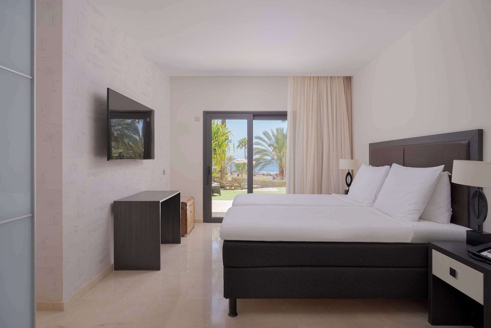 Junior Suite, Garden View