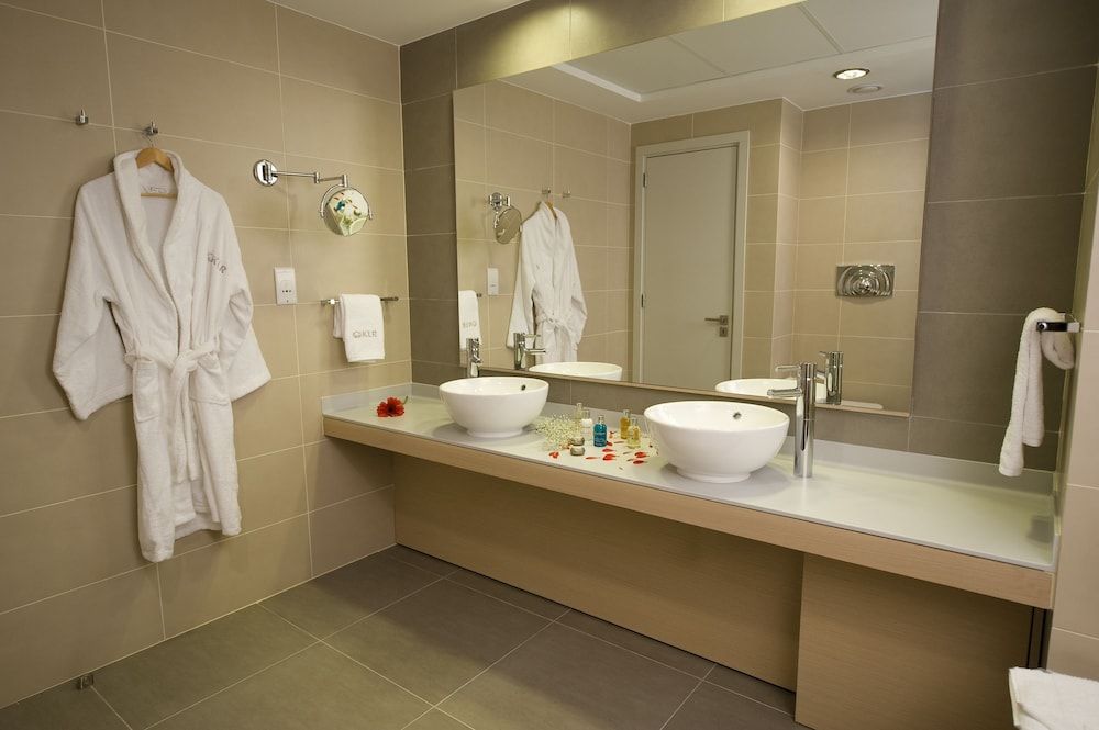 undefined Capital Coast Resort & Spa 10