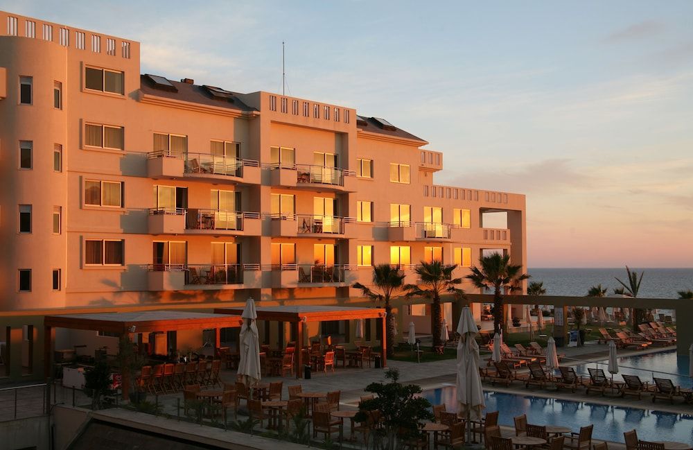 undefined Capital Coast Resort & Spa 8