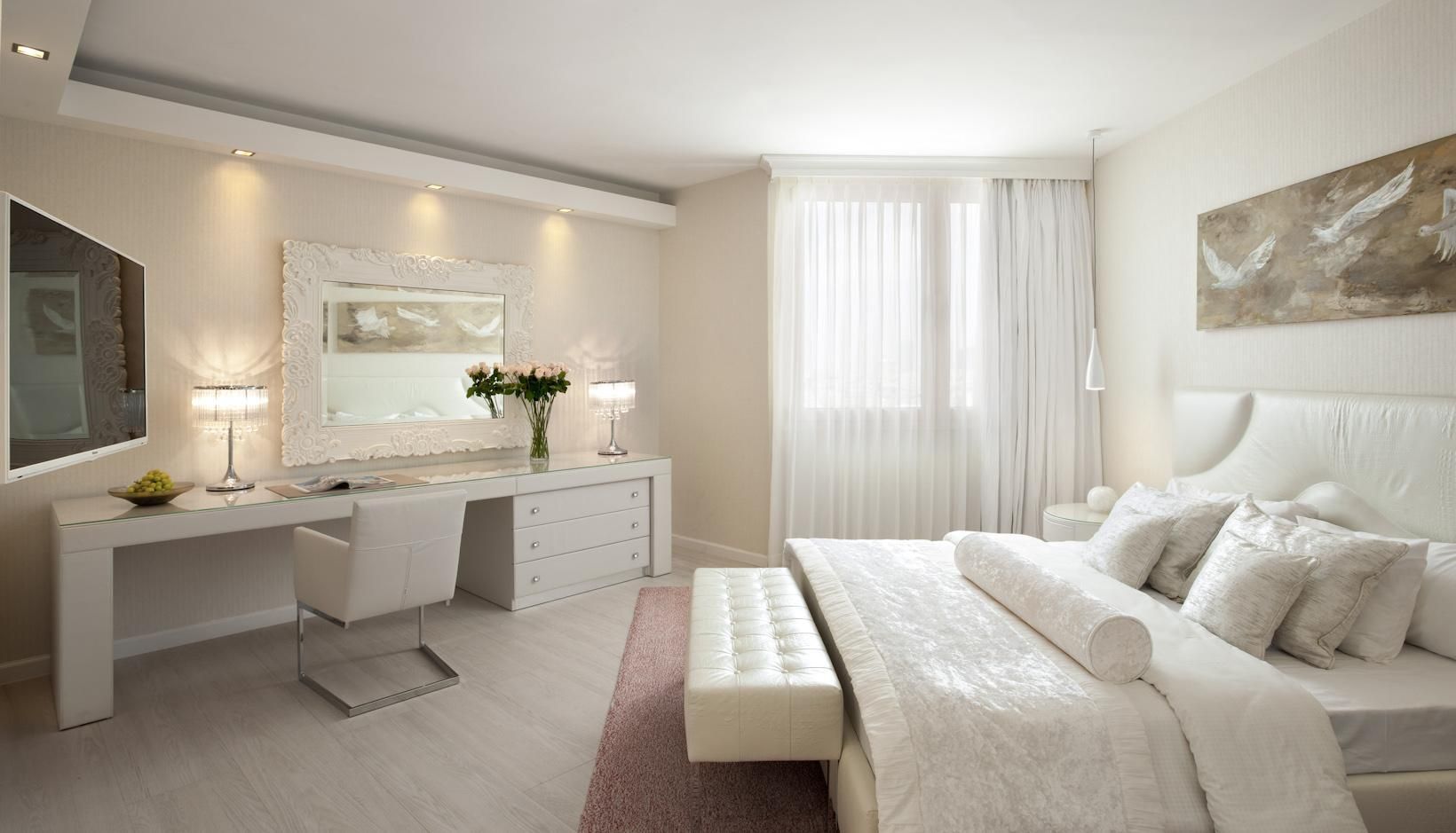 Honeymoon Suite