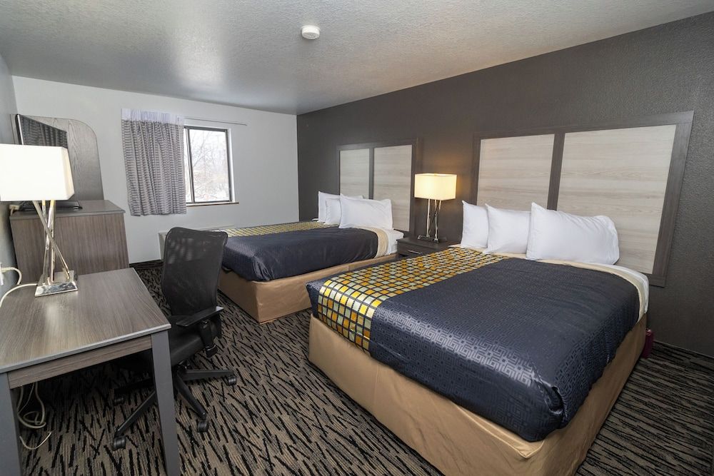 Standard Room, 2 Queen Beds, Non Smoking