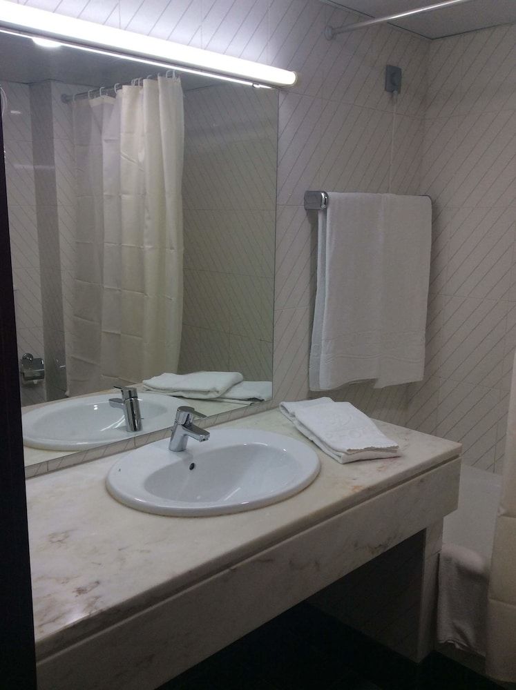 VIP Executive Zurique Hotel Executive Twin Room 8
