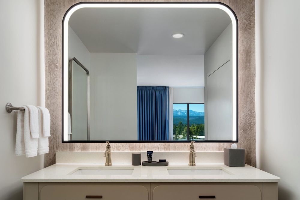 Studio Suite, Multiple Beds