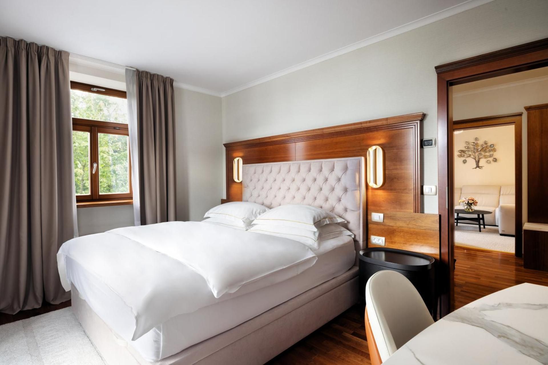 undefined Hotel Lovec 10