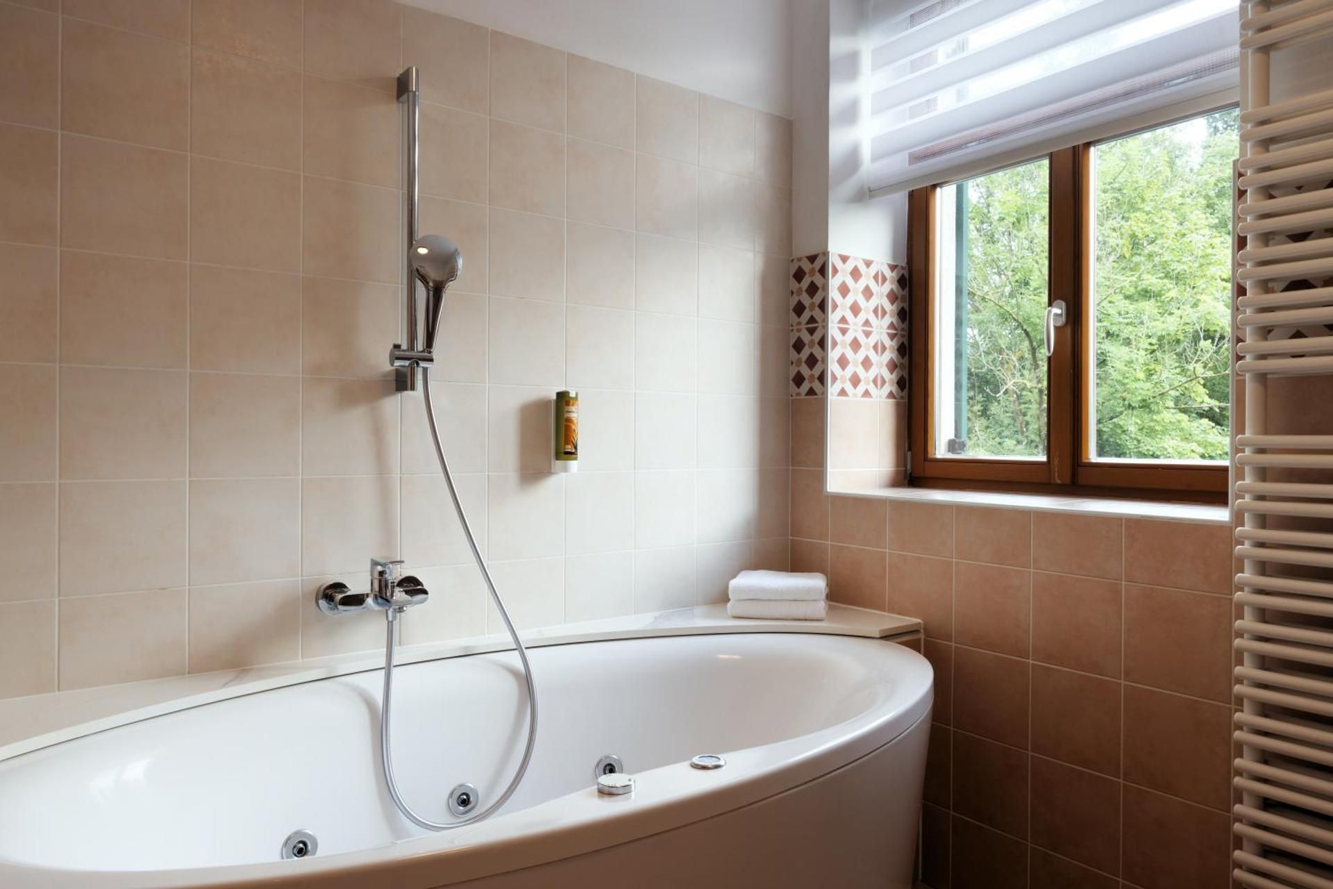 Executive Double Room - Lake Side