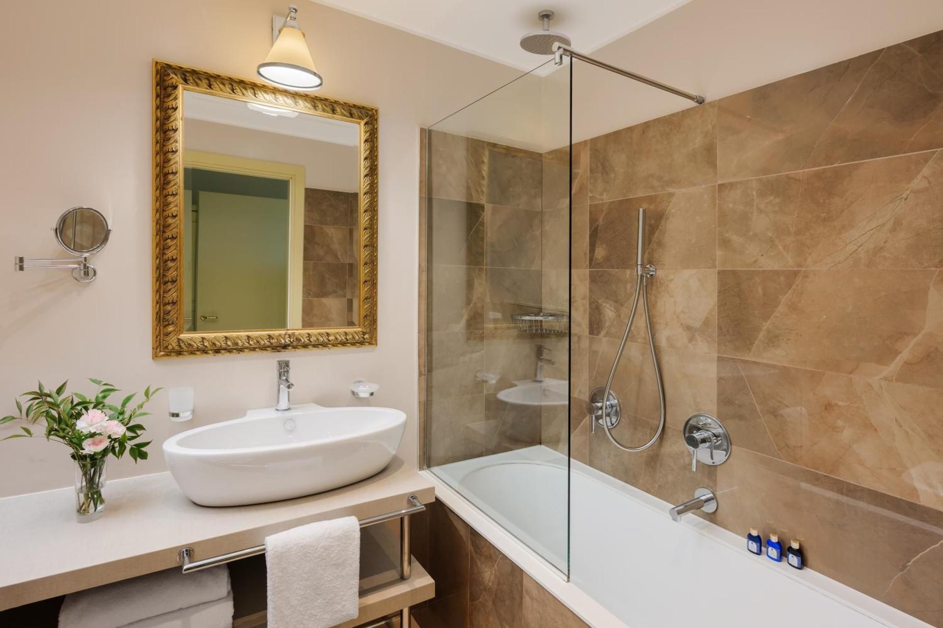 undefined Palace Hotel 5