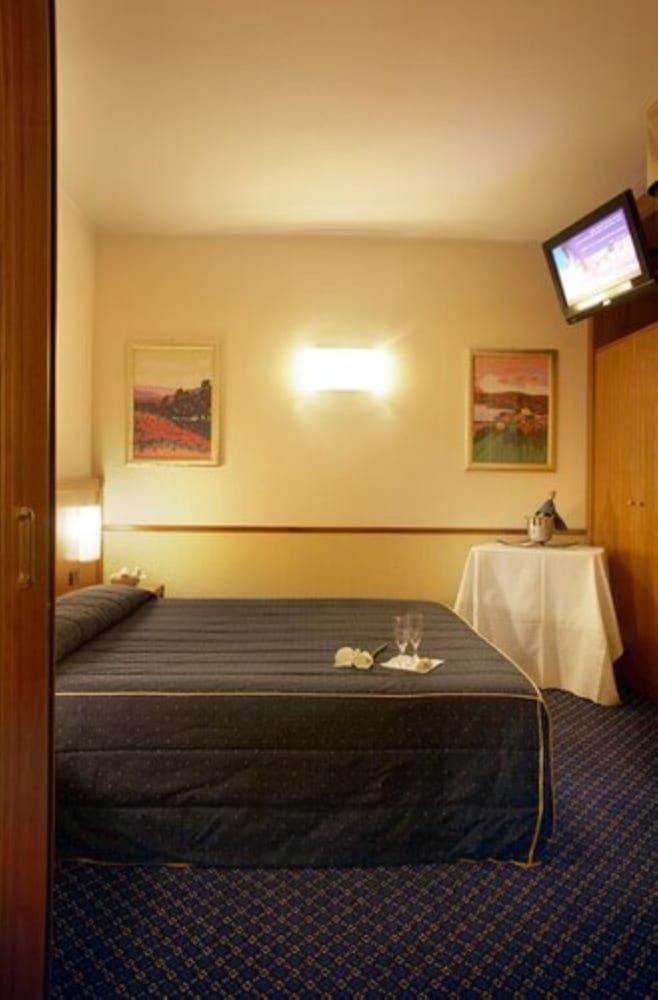 Family Suite, 1 Bedroom, Non Smoking (con letto supplementare)