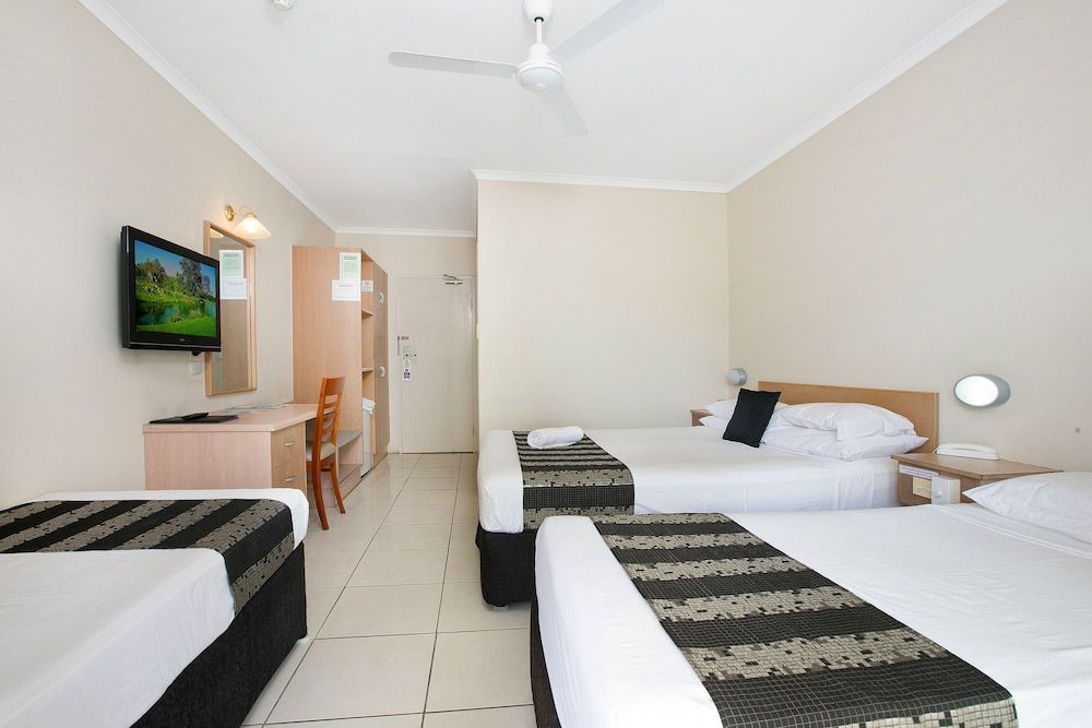 undefined Cairns City Sheridan 9