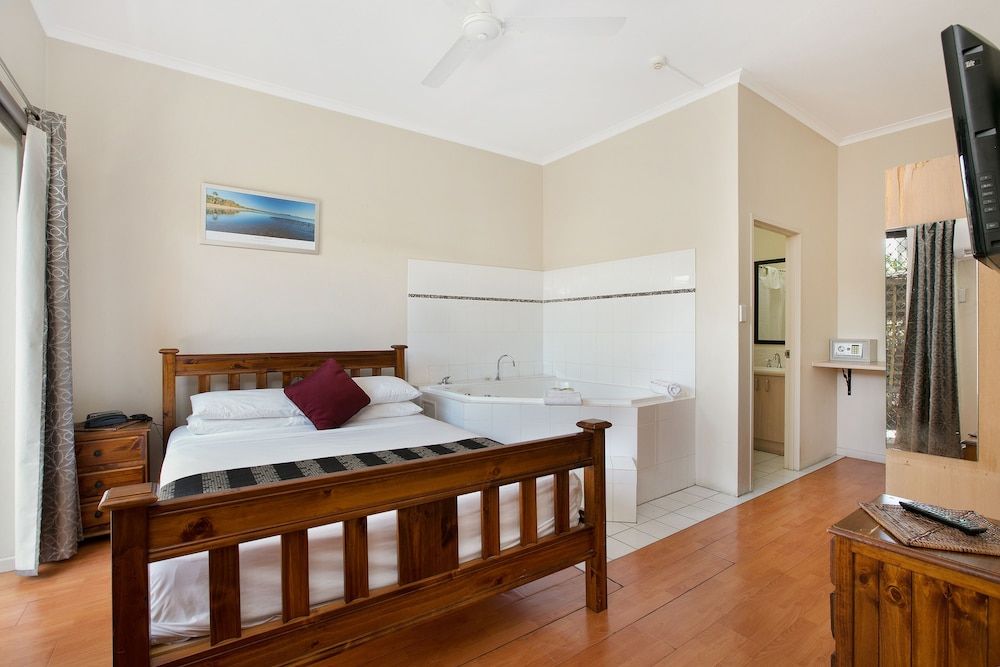 undefined Cairns City Sheridan 4