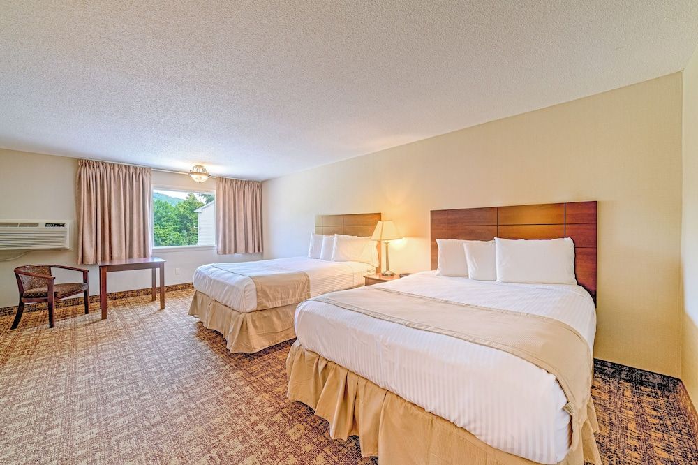 Town and Country Inn & Resort 2 Queens, Non-Smoking