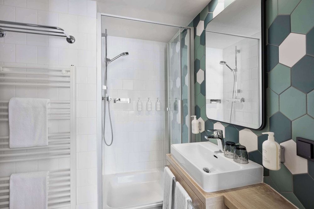 Spark by Hilton Vienna Messe Prater Room, 1 King Bed 7