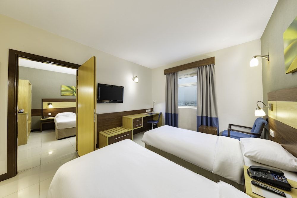 Citymax Hotel Sharjah Twin Room, 2 Twin Beds