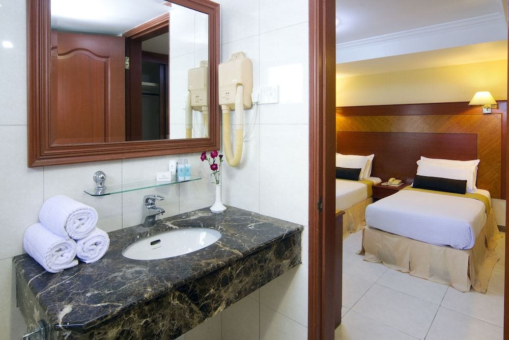 undefined Mookai Hotel 8