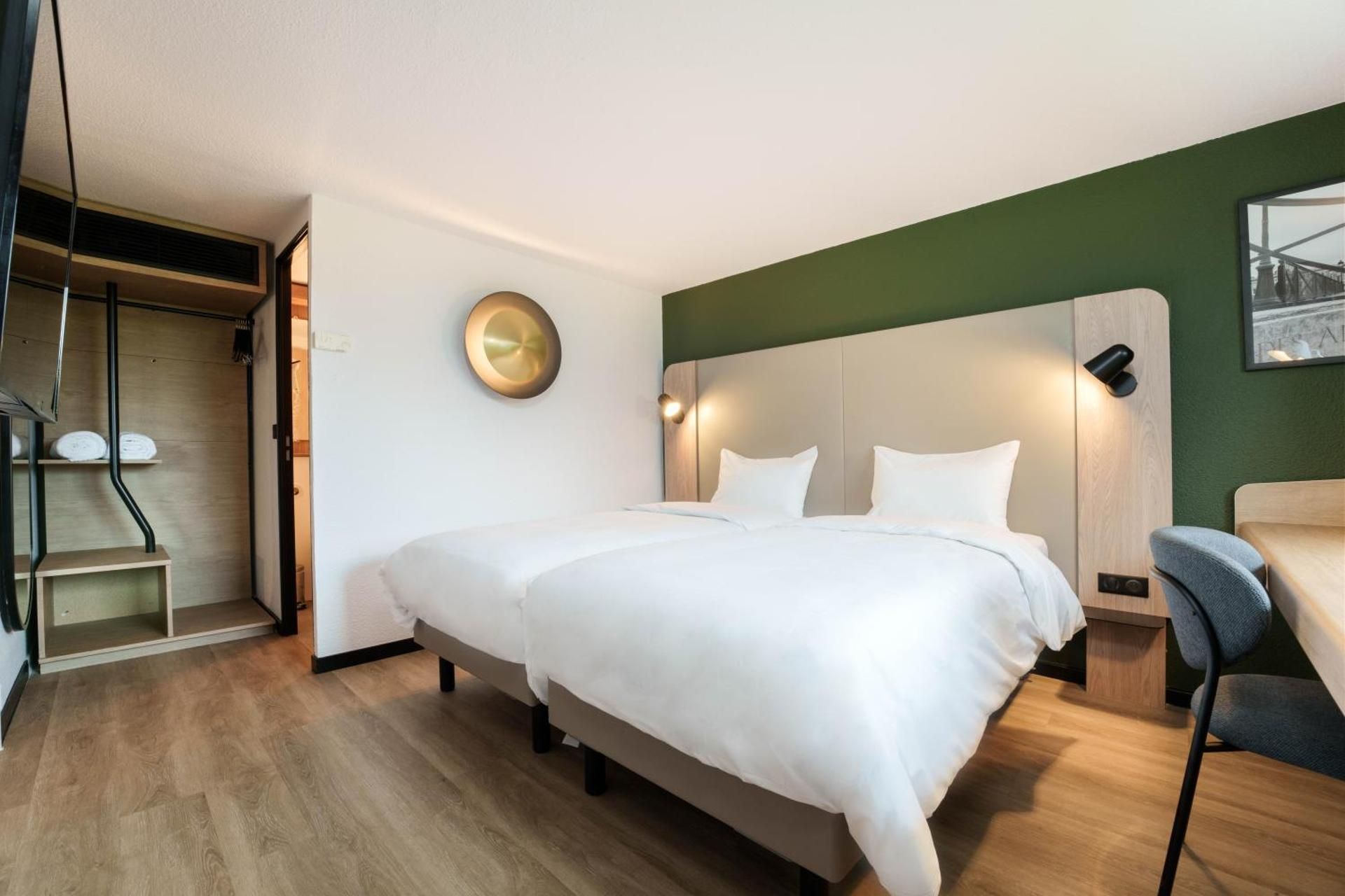 Standard Room - 2 Single Beds