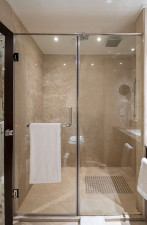 Taj Deccan, Hyderabad Premium Twin Beds Room 2