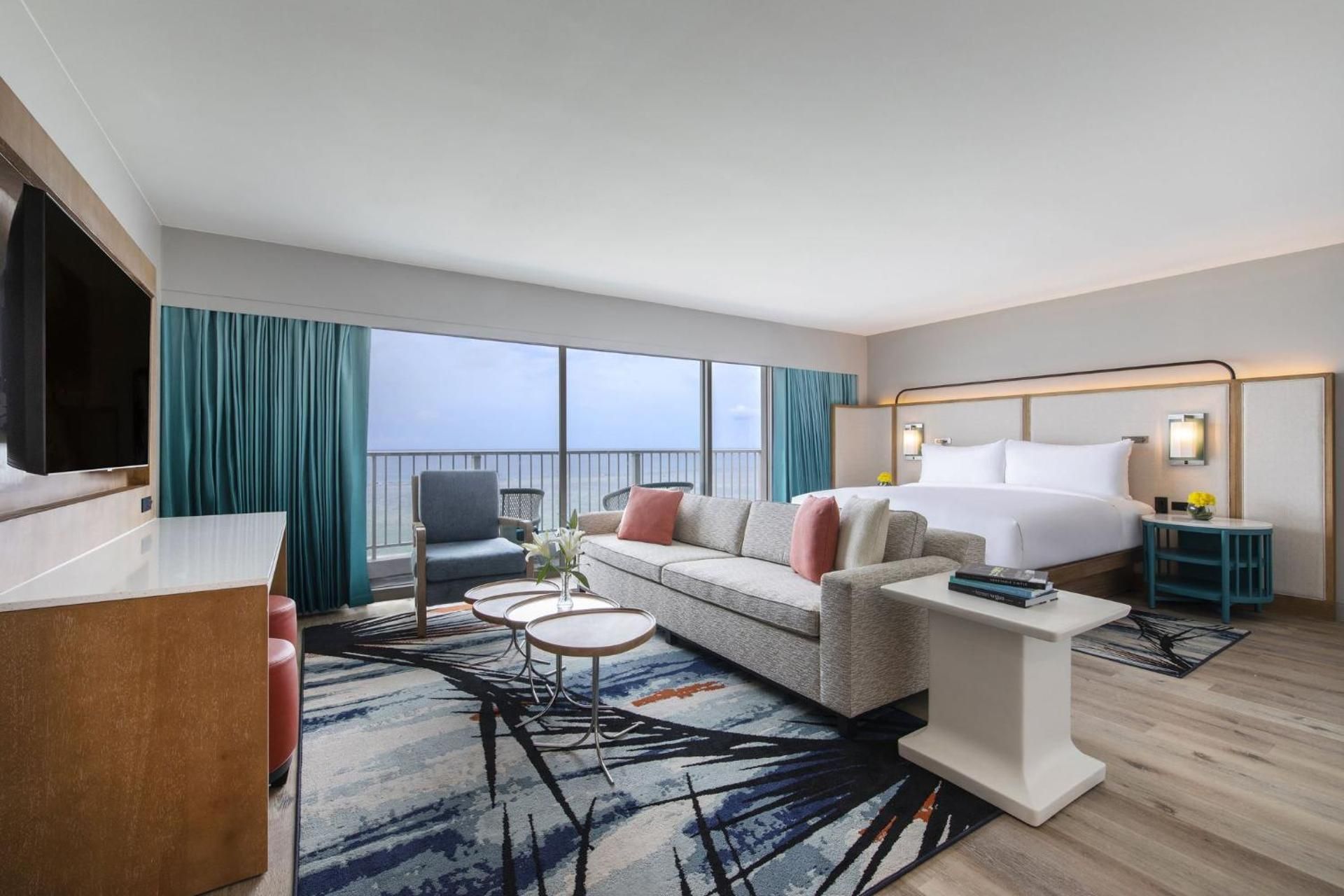 1 King Junior Suite