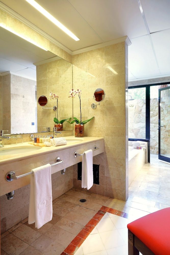 Grand Palladium Colonial Resort & Spa All Inclusive Romance Villa Suite Poolside 4