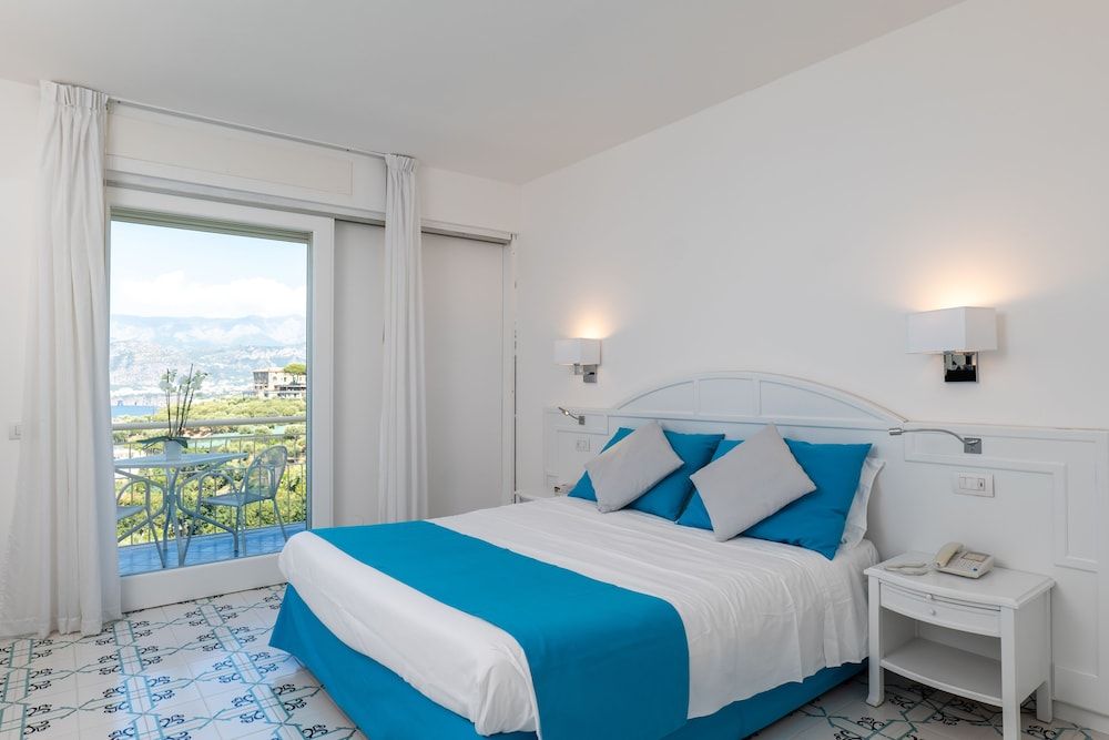 Standard Double or Twin Room, Balcony, Sea View