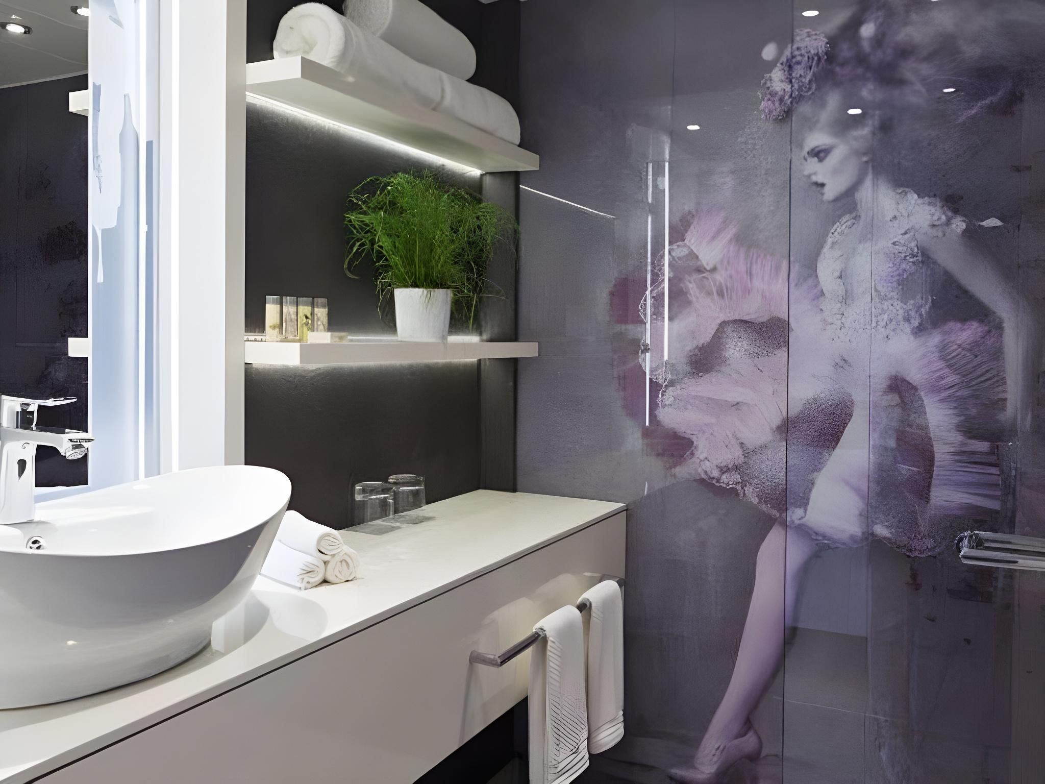 Premium Suite, 1 Bedroom Suite, 1 King, Sofa Bed