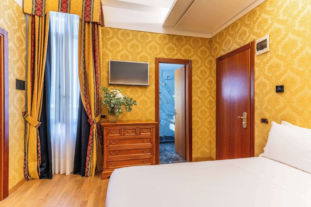 undefined Hotel Raffaello, Sure Hotel Collection by Best Western 3