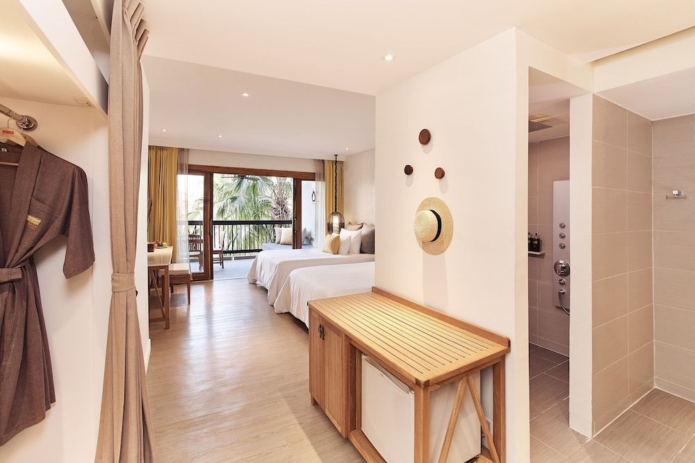 Bandara Spa Resort & Pool Villas, Samui DLX Two Queens 5