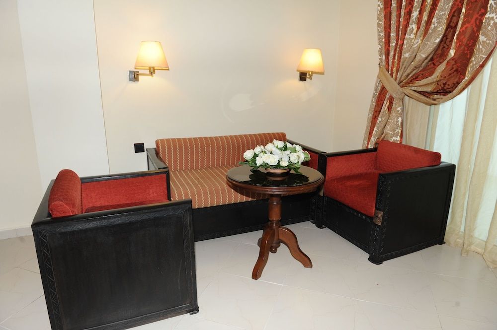 Le Zenith Hotel Standard Triple Room 4