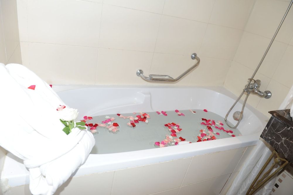 Le Zenith Hotel Standard Triple Room 3