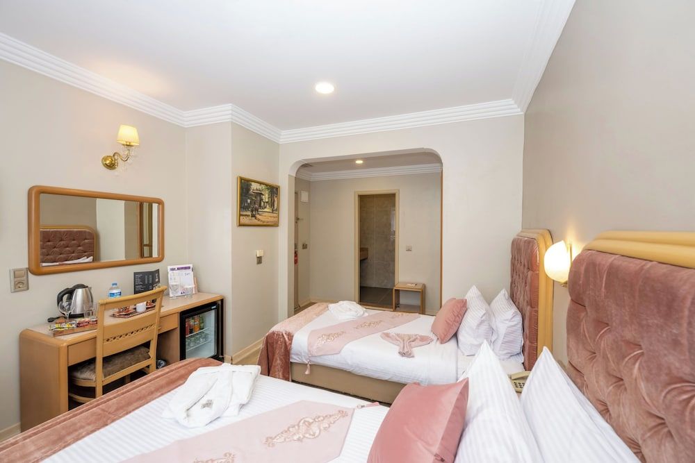 Grand Anka Hotel Double Room 12