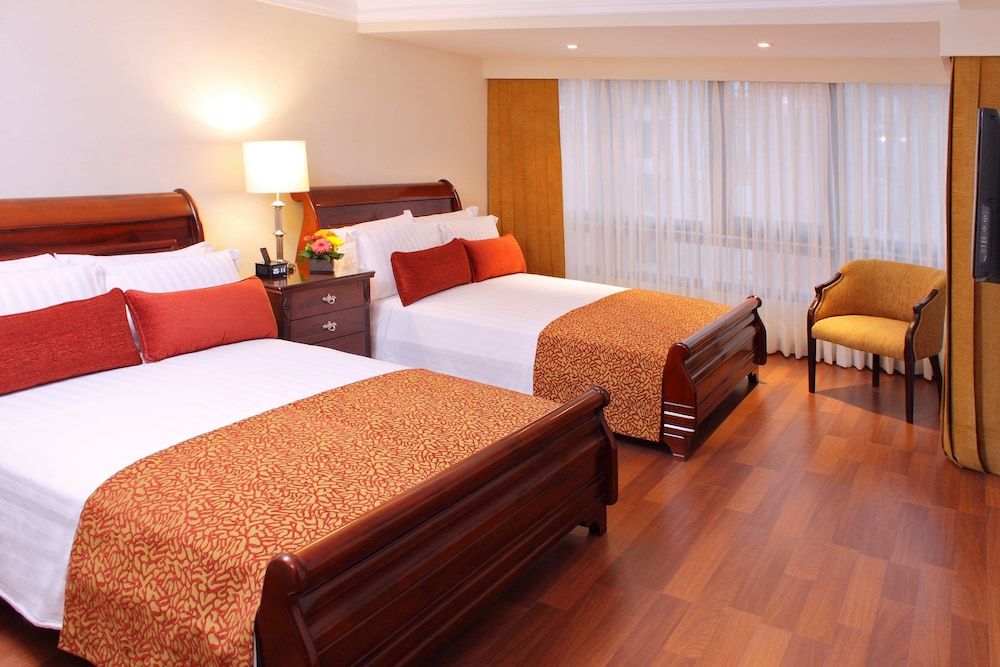 Hotel Estelar La Fontana Standard Room, 1 Queen Bed 3