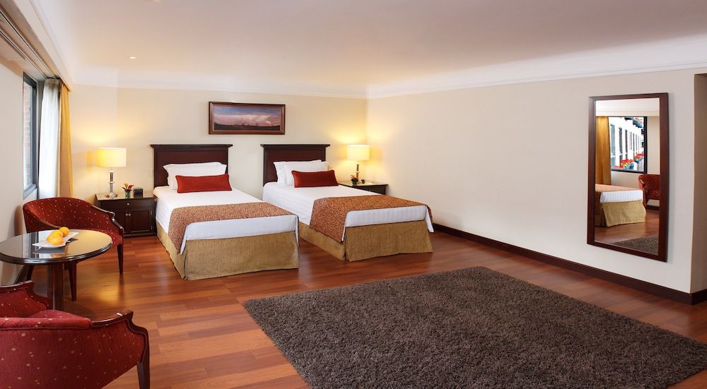 Hotel Estelar La Fontana Standard Room, 1 Queen Bed 3