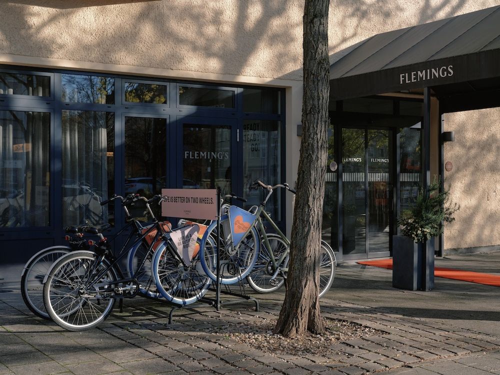 undefined Flemings Hotel München Schwabing 2