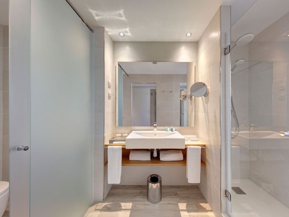 Amàre Beach Hotel Marbella - Adults Recommended Double Room, Balcony (Make It Happen) 3