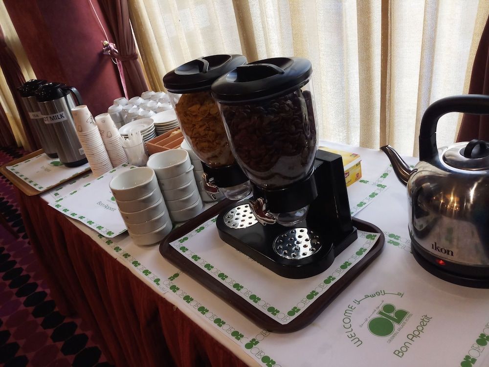 undefined Oriental Palace Hotel 8
