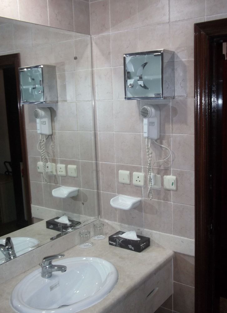 undefined Grand Star Al Saha 10