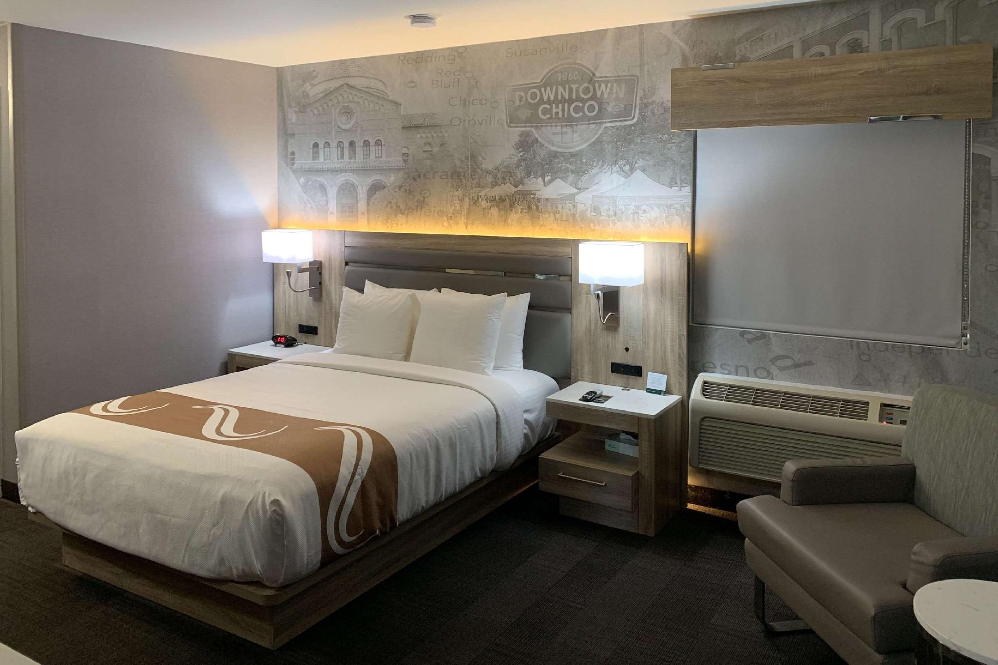 1 Queen Bed, Nonsmoking, Accessible