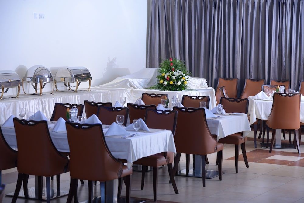 undefined Al Madina Suites Doha 6